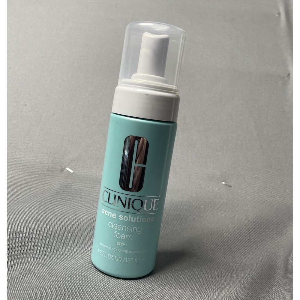 Clinique Acne Solutions Cleansing Foam Face Wash Cleanser  Step 1 - 4.2‎ oz New